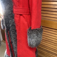 Vtg 60’s Glenbrooke Women’s Faux Fur Trim Long Coat – size 12 – red and gray,