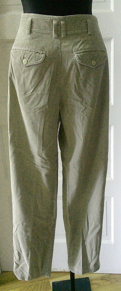 LIZ CLAIBORNE LIZSPORT Tan Pleated Altered Corduroy Pants Slacks Trouser 6