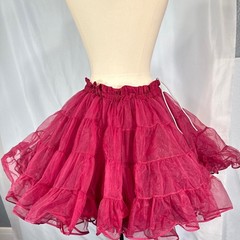Malco Modes VTG Burgundy Red Petticoat Crinoline Tiered Ruffle Skirt 565 USA M