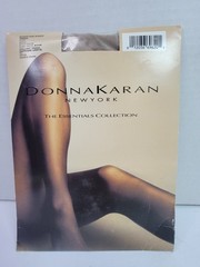 Donna Karan New York Signature Sheer Tanga Pantyhose Small Nude Style OA032 NOS