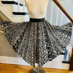 1950s Cotton Tribal Tiki Tropical Black White Circle Skirt Sequins Rockabilly
