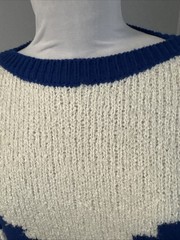 Vintage 1980s Via L.A. Sweater Size Medium Blue White Chevron Colorblock