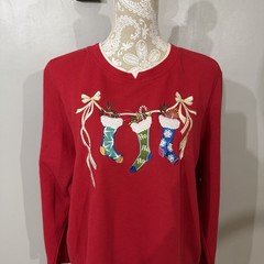 Vintage Ugly Christmas Shirt / White Stage / X-Large / Bows Stockings Embroidery