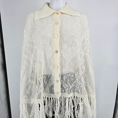 Vintage 1970s Ben Goodman-Nethe Ivory Lace Knit Button-Front Arm Slit Cape (OS)