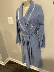 Vintage Albert Nipon 100% Cotton Denim-style Robe Housecoat Embroidered Medium