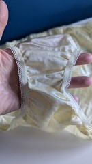 NOS 100% Nylon Underscore Panties Brief Sz 9 NWOT Granny New JCPenney Yellow Htf