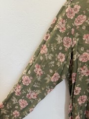 VTG 90’s Matching Floral Skirt & Blouse Size 8/10 Green Pink Flowers Rayon Poly