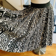 1950s Cotton Tribal Tiki Tropical Black White Circle Skirt Sequins Rockabilly