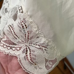 Vtg Lorraine Half Slip Poly Ivory Lace 25 Inch long Medium No Slit Sissy
