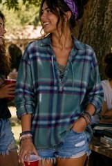 Mudd VTG Flannel Womens Sz XL Tie Up V Neck Green Plum Plaid Soft Hippie Shirt