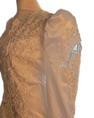 VTG 80s Victorian Demure Lace Pearls Long Sleeve Wedding Gown Size 22