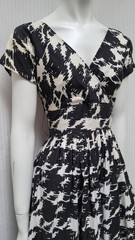Vintage 1950s Fit and Flare Black & White Cotton Sateen Dress – Size XXS