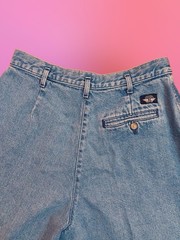 Vintage 80s Dockers Women’s High Waist Blue Denim Mom Jean Shorts Petite Size 12
