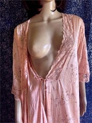 VTG GILEAD PINK FLORAL NYLON ROBE WRAP LACE TRIM SZ M
