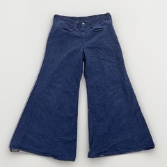 Vintage 1970s Women’s Maverick By Blue Bell Wide Bell Bottom Denim Jeans Size 15