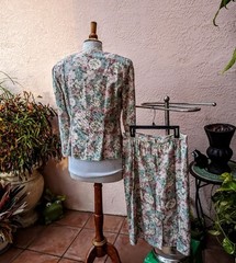 Vintage 1980 s V.L.P Petites Union Label skirt suit