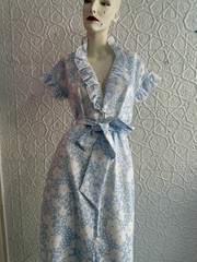 vintage dress Saks Fifth Avenue floral house dress maxi Blue cottage ruffle 70s