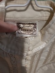 Vintage Gunne Sax Jessica’s Gunnies Courduroy Blouse 1970s Ivory XS Button Up
