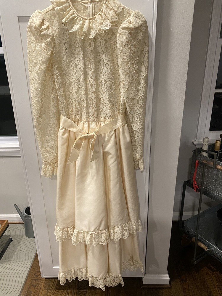 Vintage Oggee by Rizkallah Dress Cream Modest Long Sleeve Lace Prom Wedding