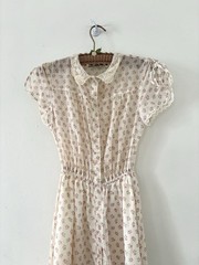70s Rosebud Floral Midi Dress Pointed Lace Collar/Flutter Sleeve Prairie Cottage