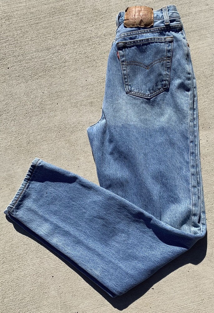 Vintage Levi’s 501 Jeans Button Fly Made In USA 80s 90s 11 M 28” Waist