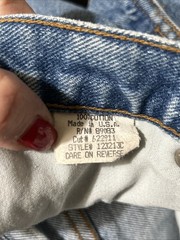 VNTG. l.e.i. Denim Short Shorts~5 Pocket~5 Tab Buttons~27” Waist~13” Length~EXC