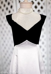Gown Vtg 90’s Michaelangelo Prom/Bridal/Special Occasion Blk/Slv Gown Size 12