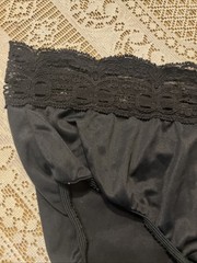 OLGA Black Secret Hug Shape Lace Silky Vintage Panty #913 Sz 5 S Flaws