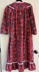 VTG Sleep Dress Night Gown Flannel Size Small Red Blue White Kittens by Katz