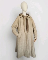 Vintage Higgins Hudson’s Woodward Shops Boucle Coat Womens Beige Swing Coat…