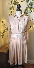 Vintage 80’s Richard Warren Petites size 2 pink silk long sleeve belt dress
