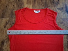 Vintage 70s ECCO BAY Tank Top BRIGHT RED Stretchy Poly Knit Sz Medium
