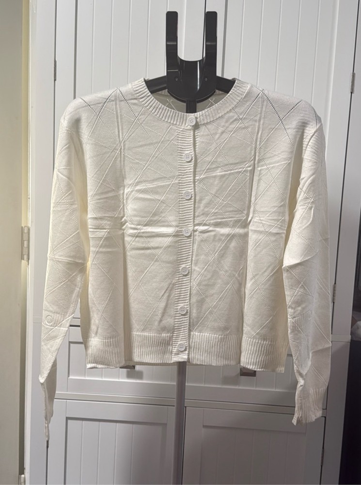 Womens Ivory Diamond-Knit Button-Up Cardigan Sweater