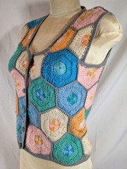 HARP’ EES Vintage Granny Crochet Patchwork Cardigan Grannycore Vest Acrylic M