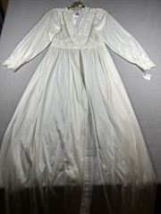 Shadowline Nightgown Lace Bodice Maxi Women’s S Longsleeve 55” Long White