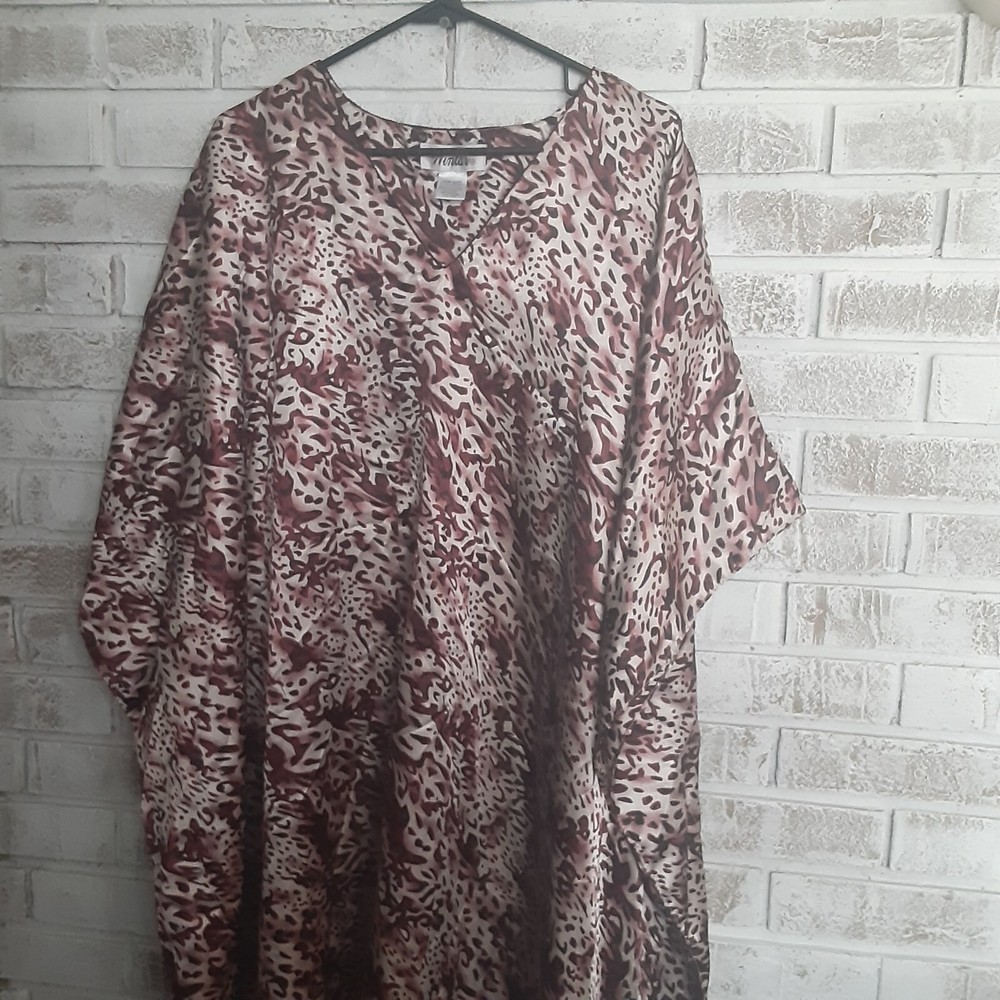 Vintage Winlar One Size Cheetah Print Kaftan Lounge Worthy