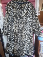 Vtg. 1960’s Sport Town Double Breasted Leopard Faux Fur Coat w/ leather trim ML