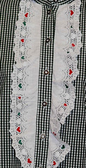 M B42″ WHITE GREEN Plaid ~ EYELET LACE Women German LONG SLEEVE Cotton BLOUSE