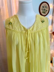 Vintage 1960s Peignoir Set Yellow Nylon Chiffon Matching Robe And Nightgown