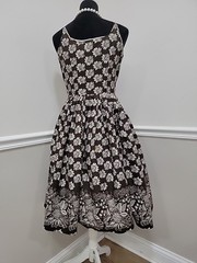Vintage Cotton Floral Dress Full Skirt Retro 50s/ Mid Century Style