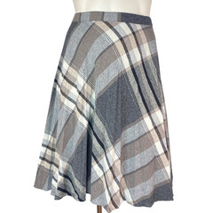 Vintage 1970s gray plaid skirt XXL plus size 42″ waist white black A line wool