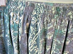 VTG 90’s Options Melrose Sueded 100% Silk Skirt Size Medium Muted Colors Floral