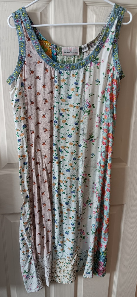 Vintage Sacred Threads brand patchwork Dress Size M, Boho look, Cottagecore