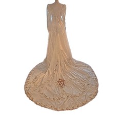 VTG 80s Victorian Demure Lace Pearls Long Sleeve Wedding Gown Size 22