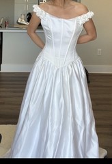 BEAUTIFUL Vintage 1990s Basque Waist Moonlight Wedding Dress Fits Like A 6