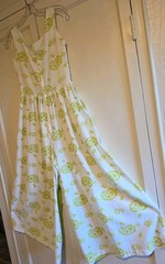 (S) Vintage 1960s Split Skirt Mod Dress White Green Rayon Blend Cute! Pockets