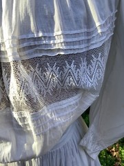 Vintage Antique 1900’s Fine Lawn Dress 32-22-50 unworn? Child /Petite Woman