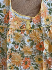 Mid-century Mod 1960s Flower Power House Dress Loungewear XL Orange Daisy