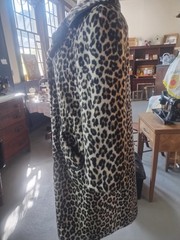 Vtg. 1960’s Sport Town Double Breasted Leopard Faux Fur Coat w/ leather trim ML