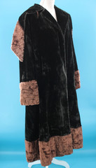 Vtg Women’s Antique Early 1900s To 1920s Black Velvet Coat W/ Brown Fur Trim M/L